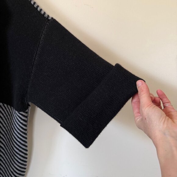 $1898 Lafayette 148 NY Women M/L GEO Wool Pocket Knit Long Jacket Coat Cardigan - Picture 4 of 9